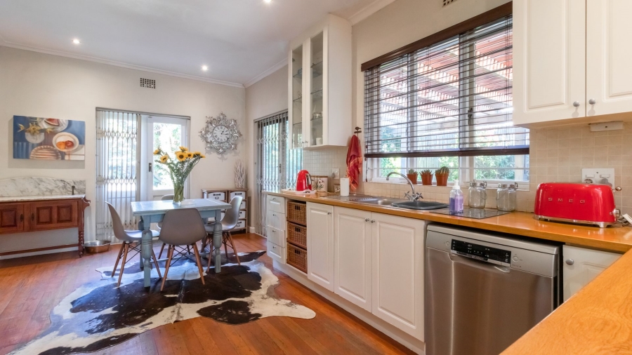 3 Bedroom Property for Sale in Pinelands Western Cape